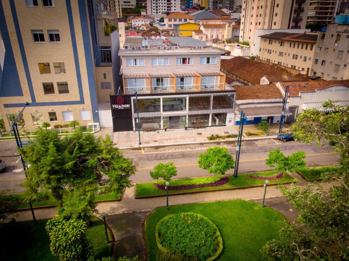 Hotel Villa Fiori Poços de Caldas 外观 照片